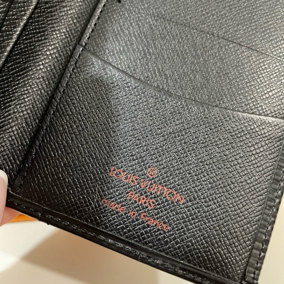 ❣️SOLD❣️Authentic LV Epi Black POCKET ORGANIZER ▪️ - Picture 13 of 14